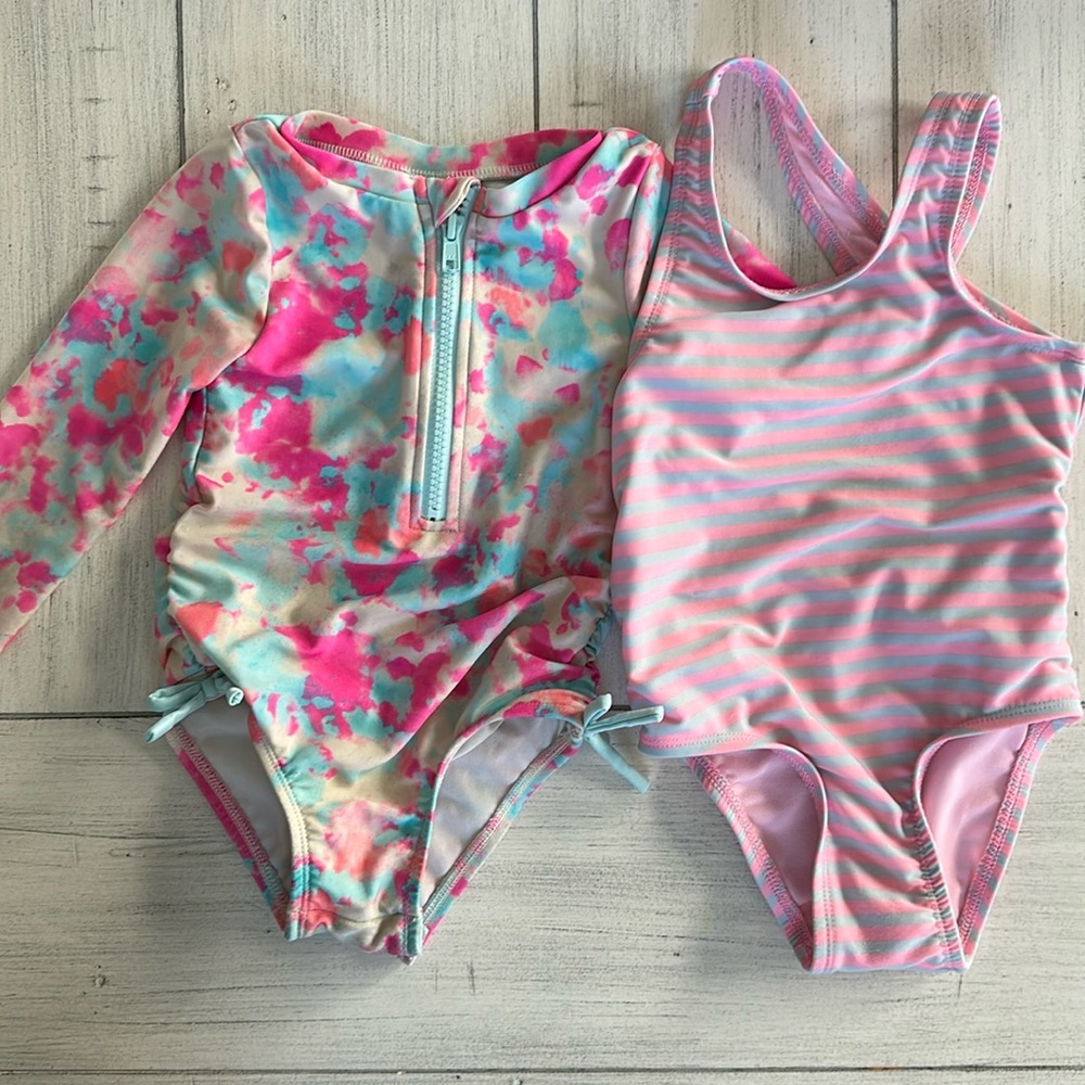 2 girls bathing suits